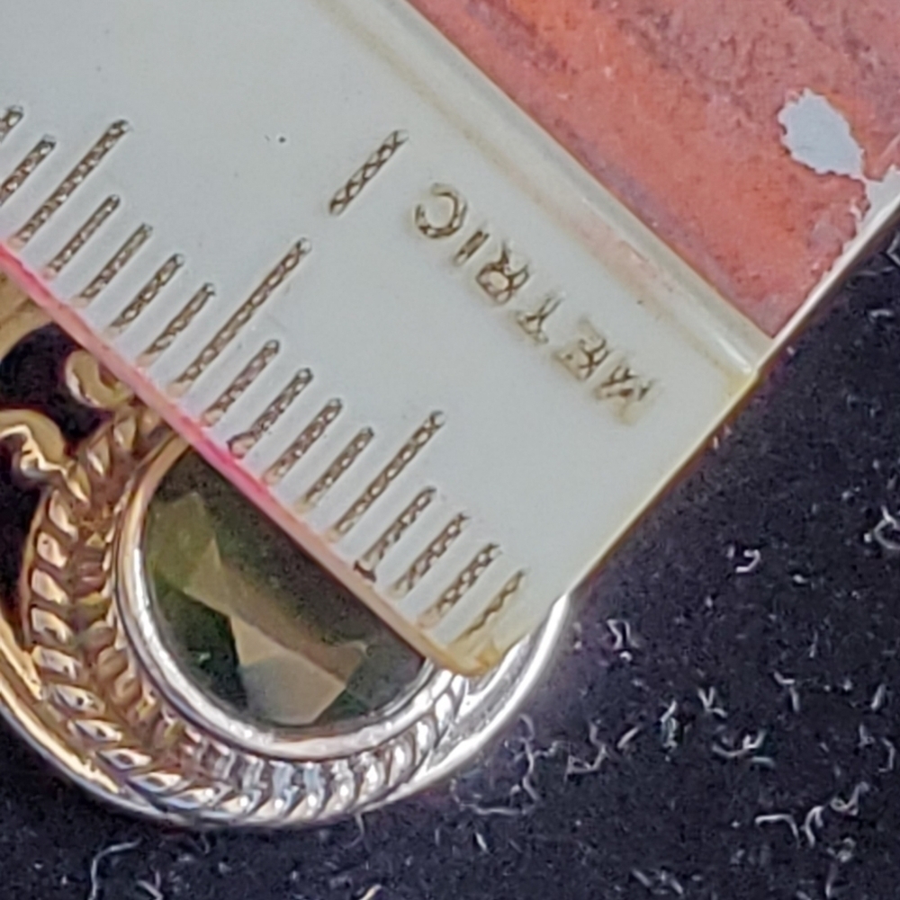 Bali Legacy Chrome Diopside, Brazilian citrine, and Mozambique Garnet necklace - Picture 5 of 11